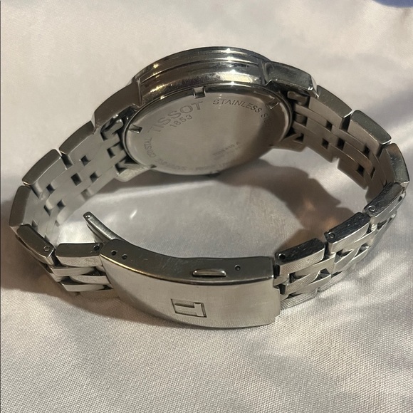 Unisex Adult Wristwatch Tissot PRC200 Stainless Steel Swiss Made